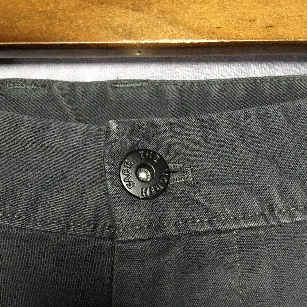 The North Face Mens Shorts‎ size 36 Dark Blue Flat Front Cotton Stretch Casual